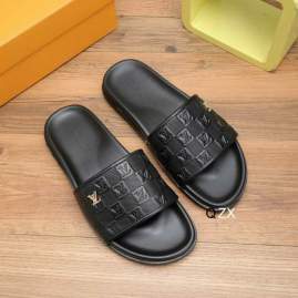 Picture of Louis Vuitton Slippers _SKULVsz35-44XC0110365